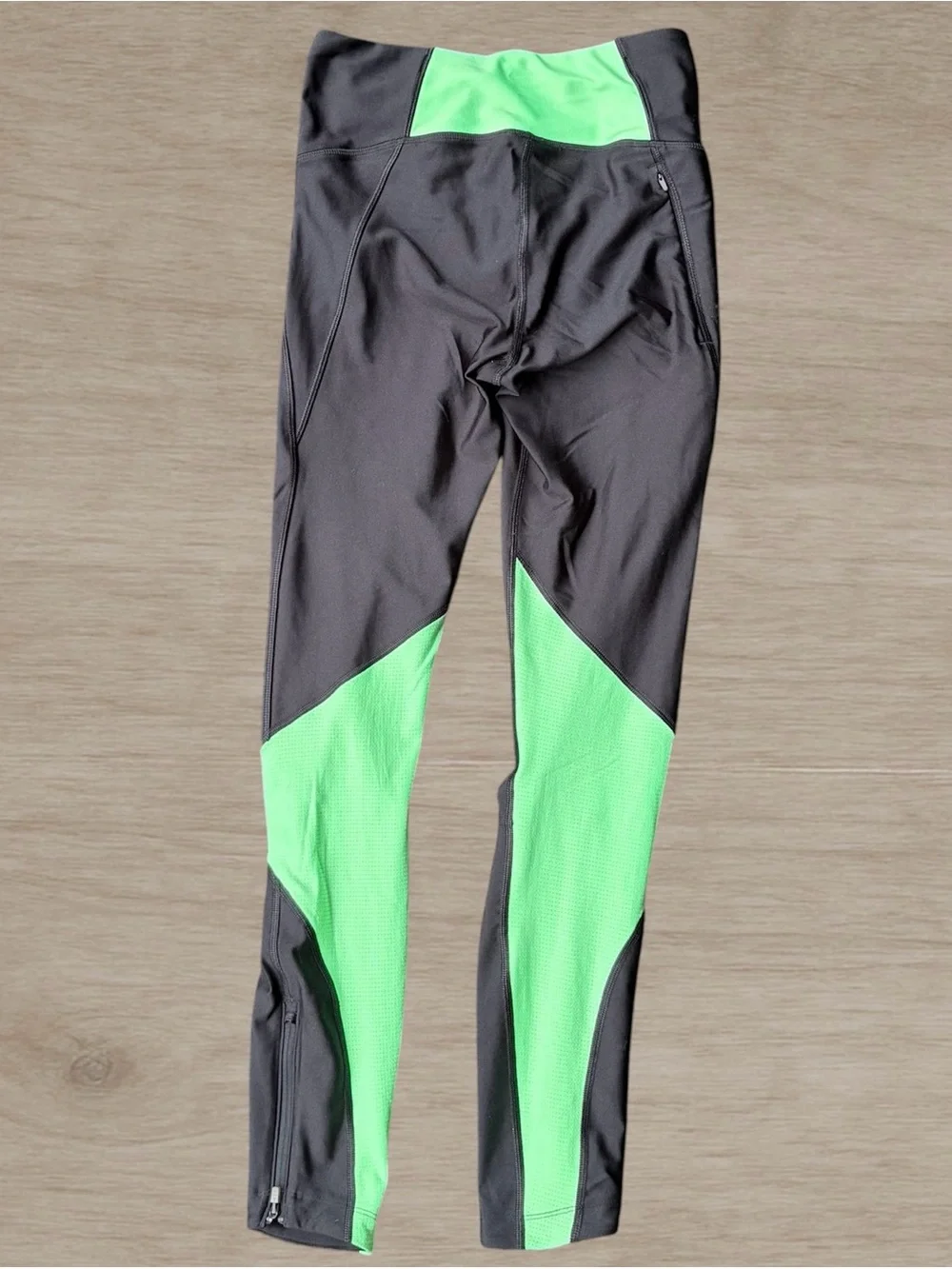 Under Armour HeatGear Compression Leggings – Black/Neon Green | Sz S | EUC